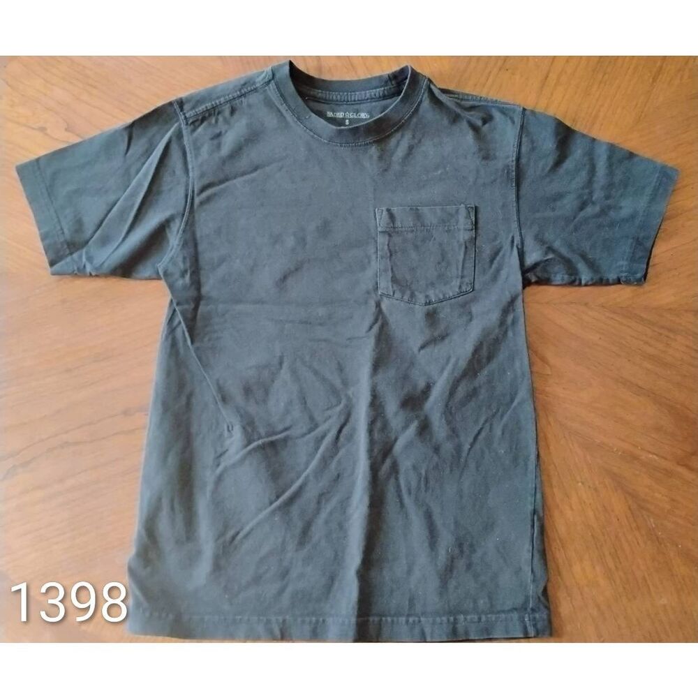 Faded Glory Tee with Pocket Size: Small #1398